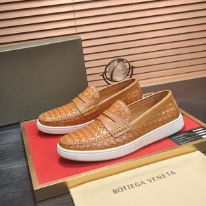 ボッテガヴェネタ イントレチャート レザー ローファー スニーカー スリッポン ライトブラウン shoes668