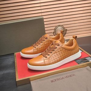 ボッテガヴェネタ イントレチャート レザー ローカット スニーカー ライトブラウン shoes671