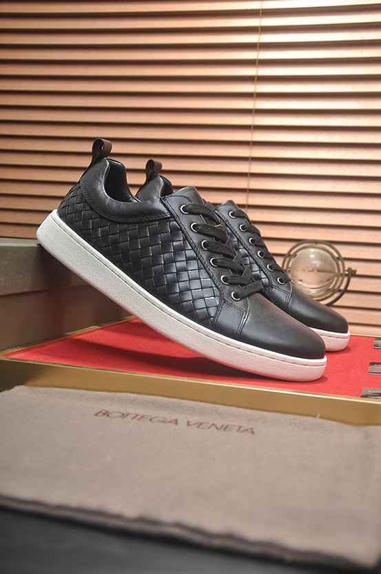 ボッテガヴェネタ イントレチャート レザー ローカット スニーカー ブラック shoes672 - 画像 (3)
