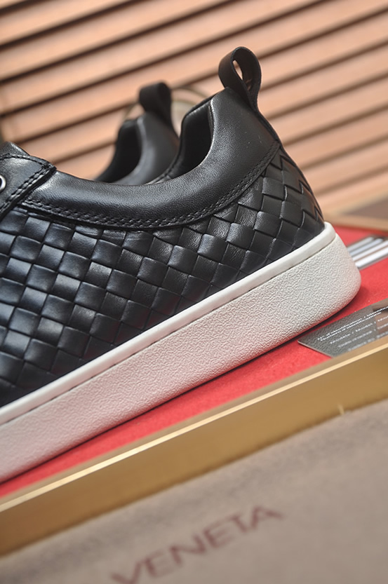 ボッテガヴェネタ イントレチャート レザー ローカット スニーカー ブラック shoes672 - 画像 (9)