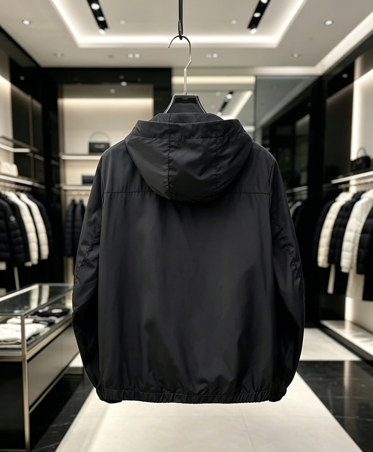 プラダ Re-Nylon フード付き ナイロン ジャケット ブルゾン ブラック FS548 - 画像 (2)