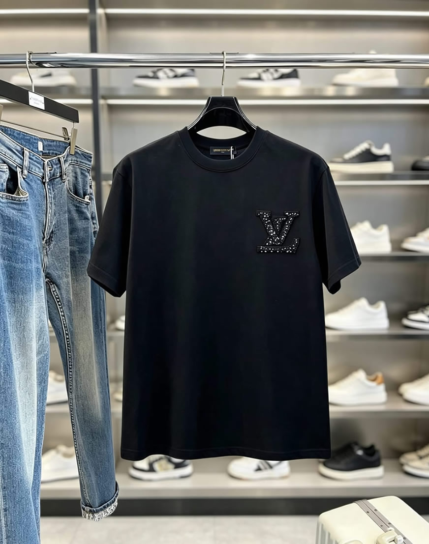 ルイ・ヴィトン LVイニシャル スポット柄 半袖 Tシャツ ブラック FS586