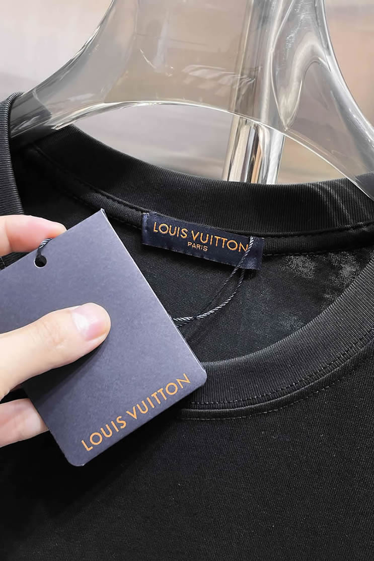 ルイ・ヴィトン LV Lovers 刺繍 半袖 Tシャツ ブラック FS592 - 画像 (13)