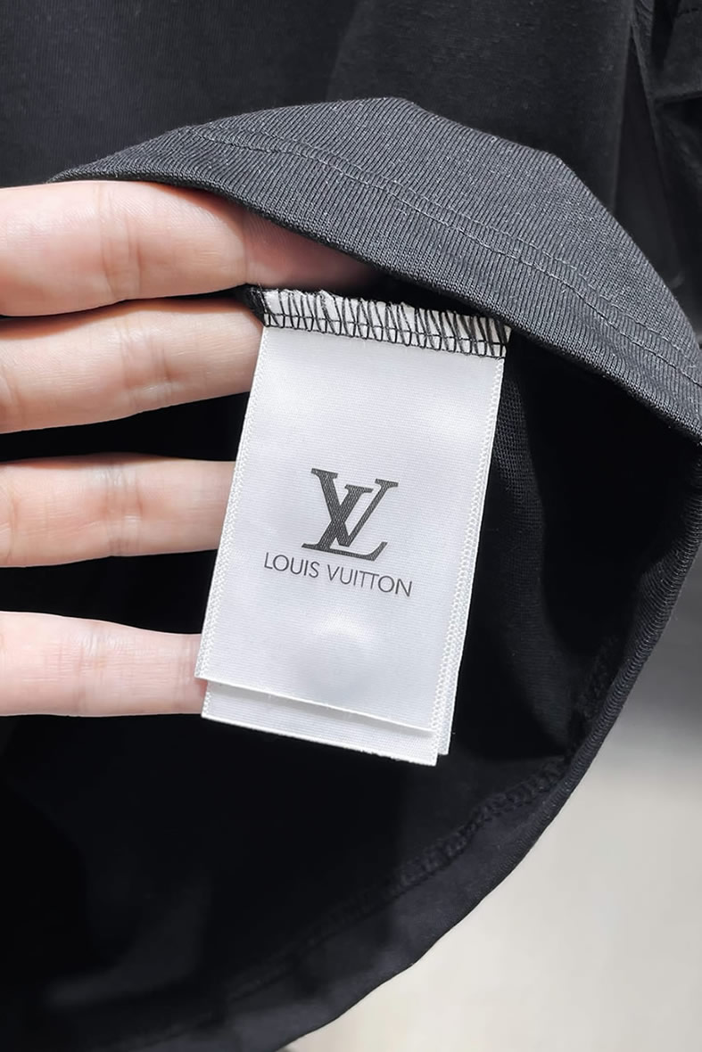 ルイ・ヴィトン LV Lovers 刺繍 半袖 Tシャツ ブラック FS592 - 画像 (14)
