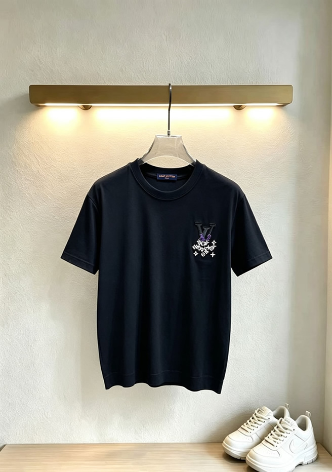 ルイ・ヴィトン LVイニシャル モノグラム グラフィティ 刺繍 半袖 Tシャツ ブラック FS597