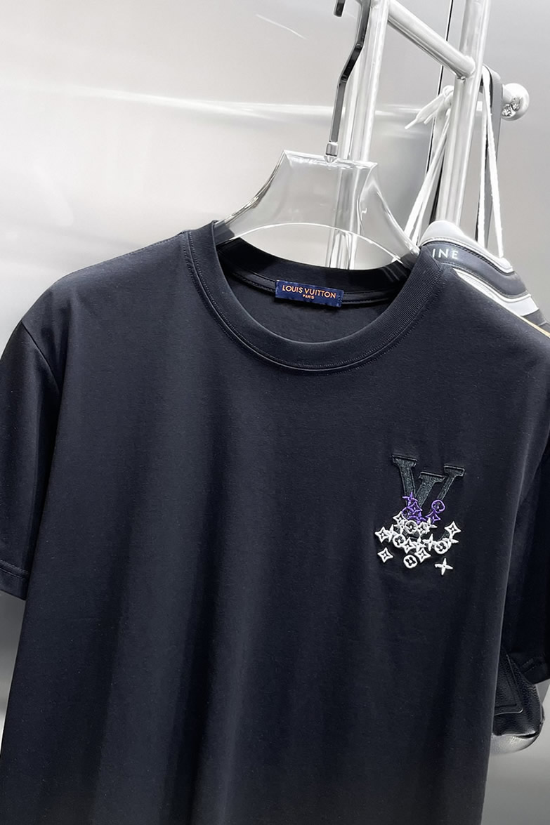 ルイ・ヴィトン LVイニシャル モノグラム グラフィティ 刺繍 半袖 Tシャツ ブラック FS597 - 画像 (5)