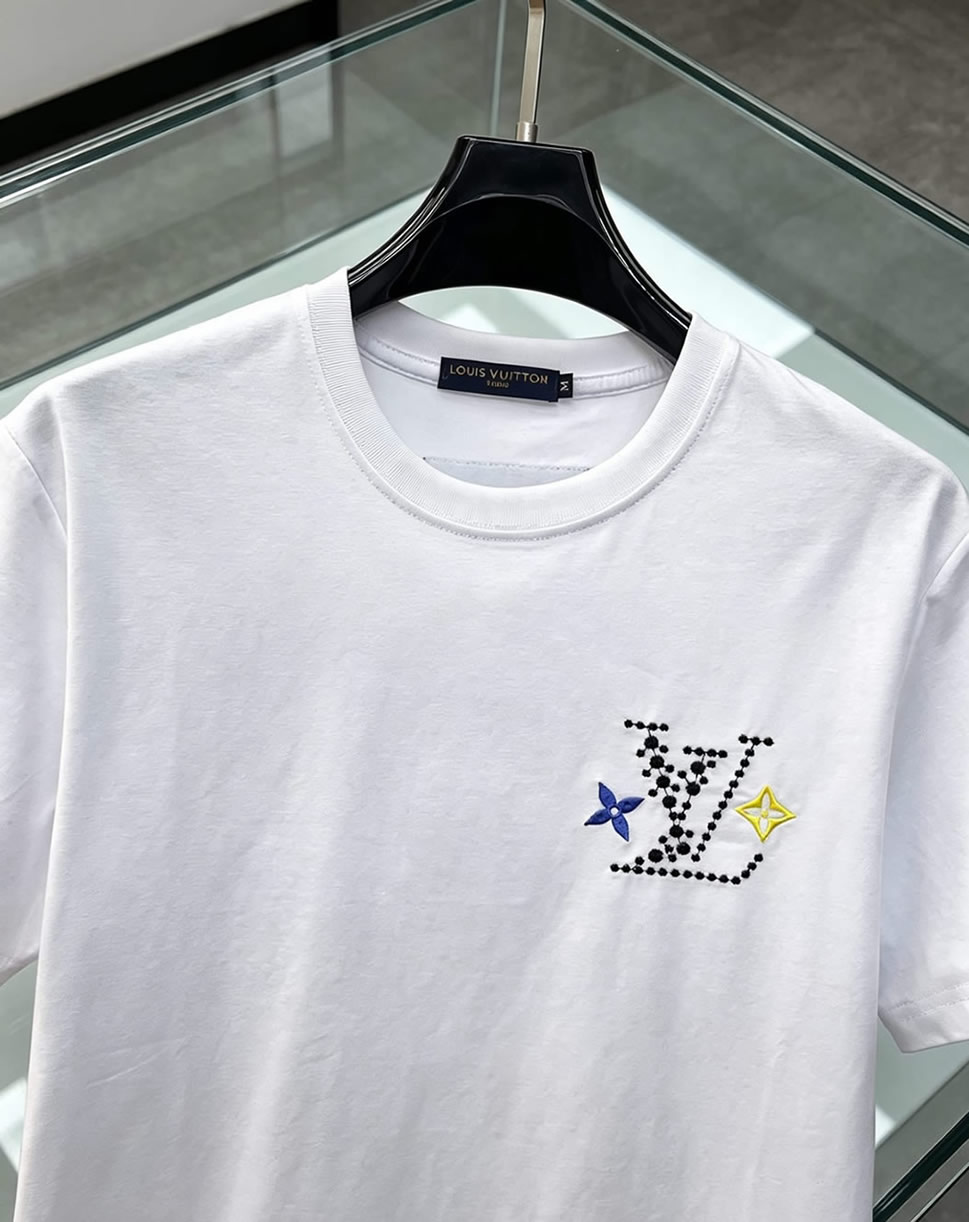 ルイ・ヴィトン LVイニシャル ラインストーン モノグラムフラワー 刺繍 半袖 Tシャツ ホワイト FS609 - 画像 (2)