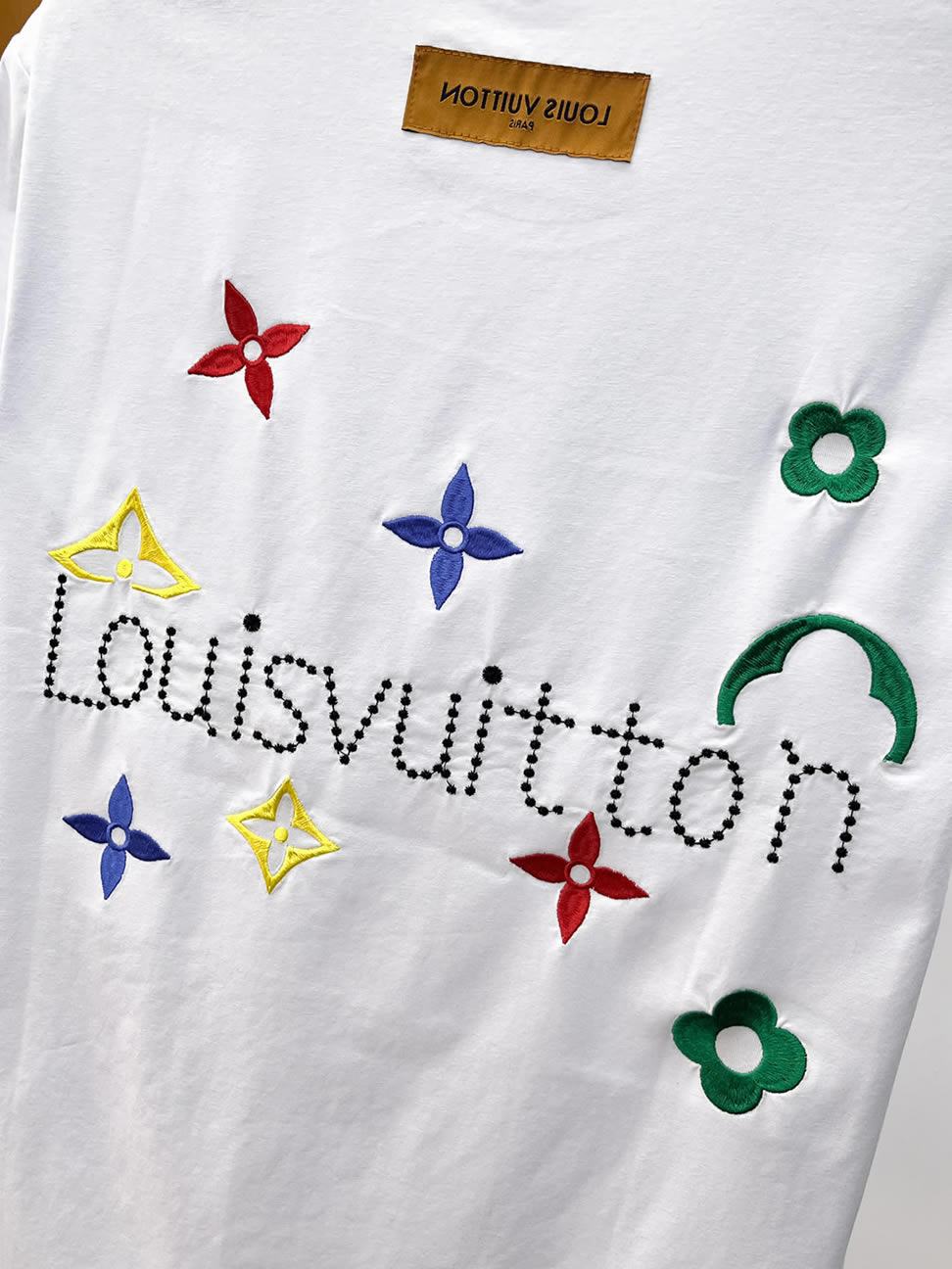 ルイ・ヴィトン LVイニシャル ラインストーン モノグラムフラワー 刺繍 半袖 Tシャツ ホワイト FS609 - 画像 (4)