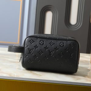 ルイ・ヴィトン モノグラム アンプラント セカンドバッグ クラッチバッグ トワレ・ポーチ ブラック M28835