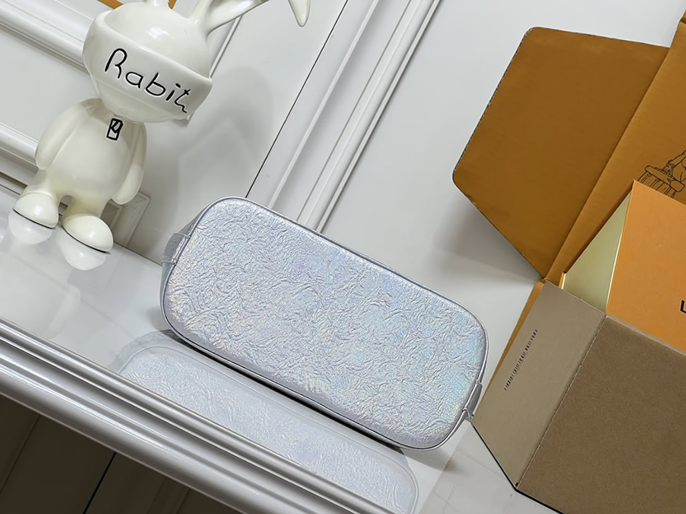 ルイ・ヴィトン モノグラム アルファ アルマ BB 2WAY ハンドバッグ シルバー オーロラ M90611 - 画像 (7)