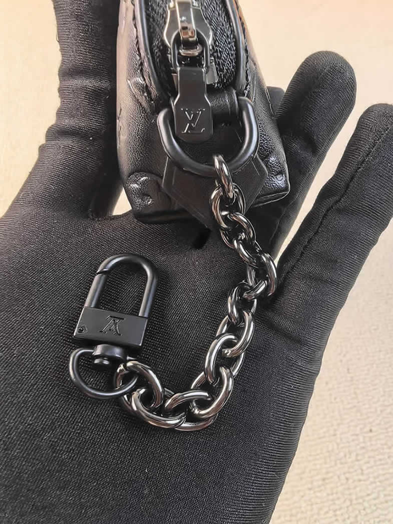 ルイ・ヴィトン モノグラム・アンプラント マイクロ・ポシェット・アクセソワール ポーチ ノワール M25694 - 画像 (6)