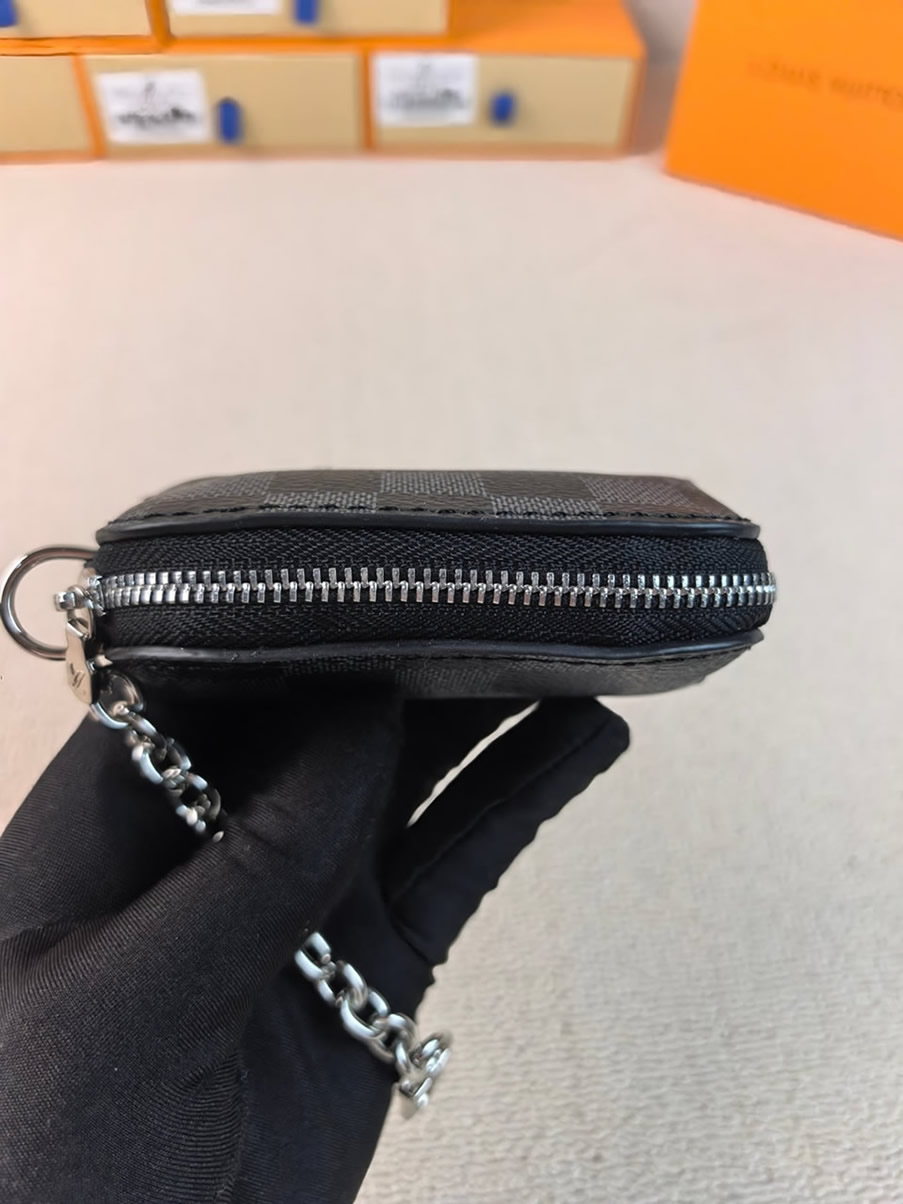 ルイ・ヴィトン ダミエ・グラフィット マイクロ・ポシェット・アクセソワール ポーチ シルバー金具 M25694 - 画像 (2)