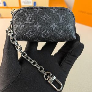 ルイ・ヴィトン モノグラム・エクリプス マイクロ・ポシェット・アクセソワール ポーチ シルバー金具 M25694