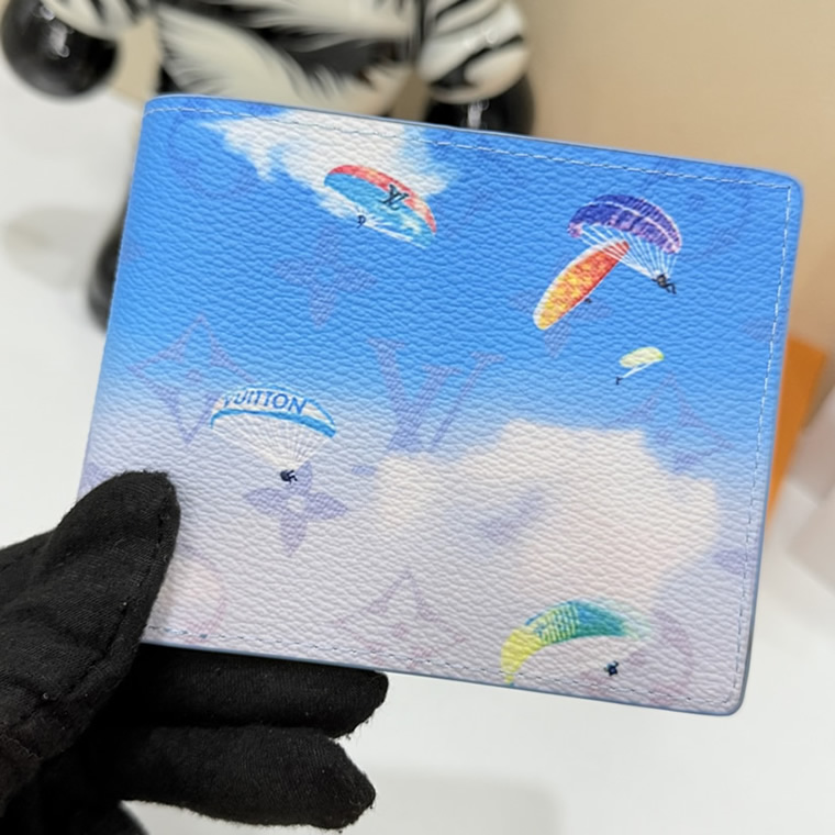 ルイ・ヴィトン モノグラム ポルトフォイユ・ミュルティプル 二つ折り財布 天空ブルー M25986 - 画像 (8)