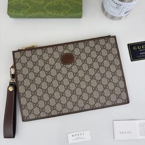 グッチ バッグ クラッチバッグ GGスプリーム ベージュ×ダークブラウン GU672953