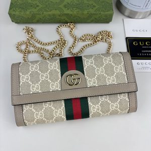 グッチ チェーンウォレット オフィディア GGスプリーム ベージュ グレージュ GU546598