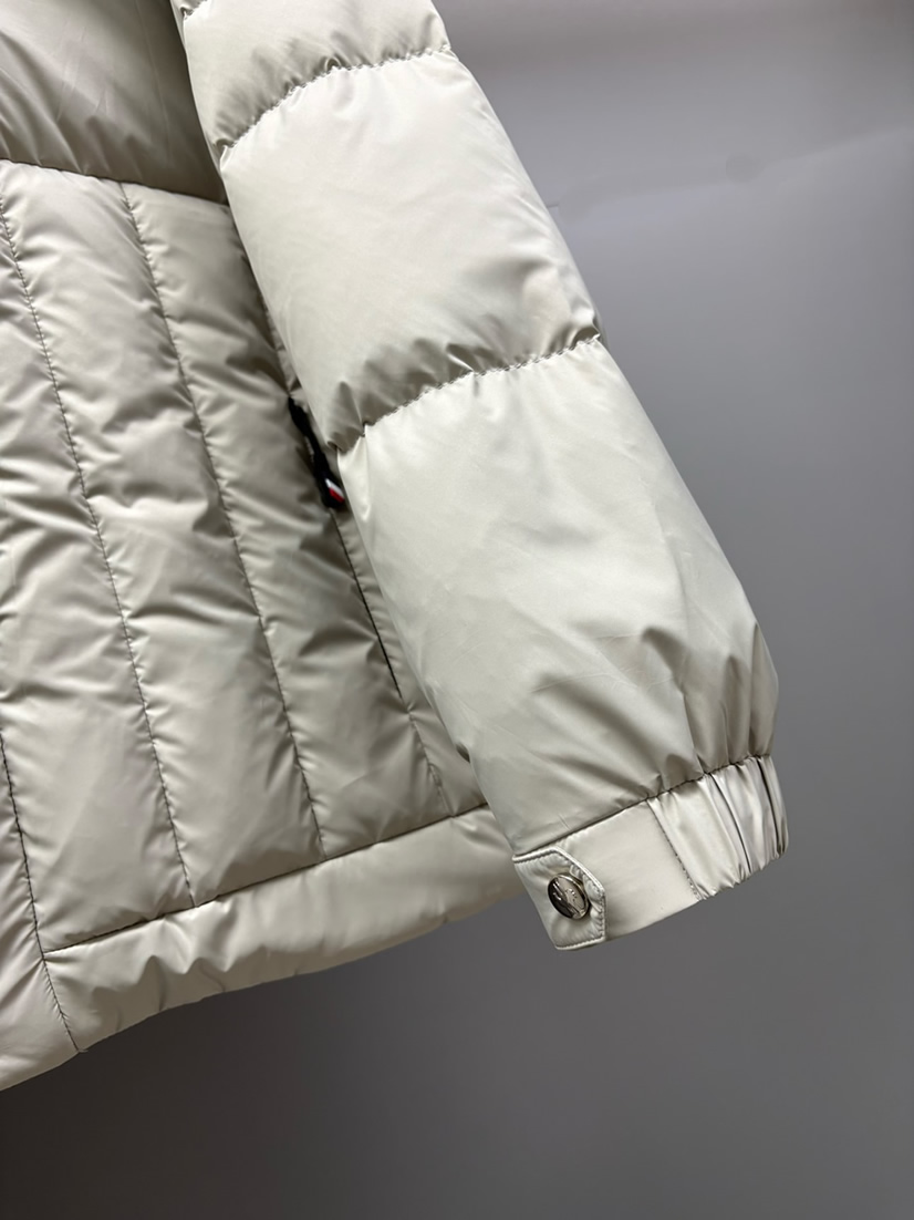 モンクレール フーデッド ダウンジャケット オフホワイト moncler004 - 画像 (4)