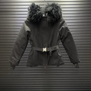 モンクレール レディース ファー付き ベルトダウンジャケット ブラック moncler023
