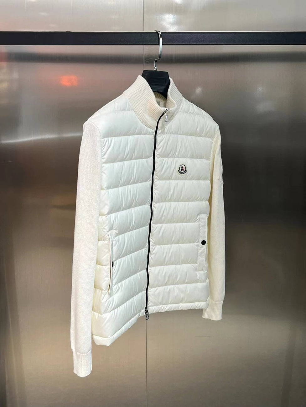 モンクレール ニットコンビネーション スタンドカラー ダウンジャケット ホワイト moncler035 - 画像 (2)