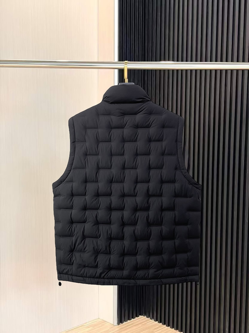 モンクレール キルティング スタンドカラー ダウンベスト ブラック moncler037 - 画像 (2)