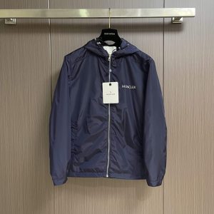 モンクレール ロゴレタリング フーデッド ジップアップジャケット ネイビー FS648